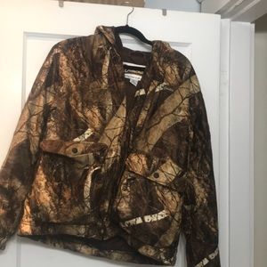 Comfy puffy camo jacket